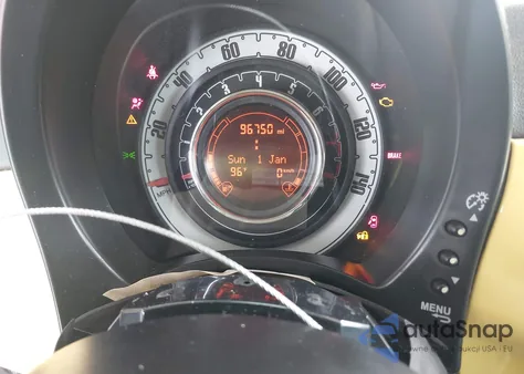 2013 Fiat 500 Pop z USA, uszkodzony, nr VIN 3C3CFFAR6DT678163